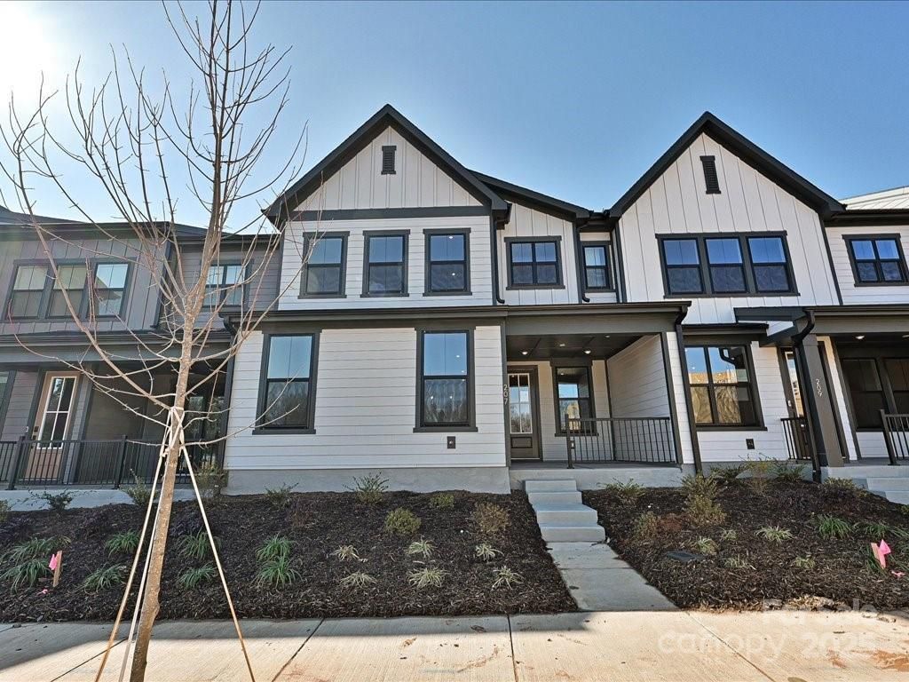 MLS #CAR4220695 image #0