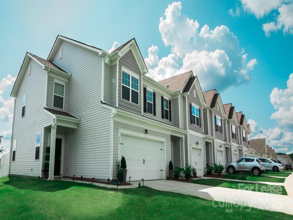 MLS #CAR4220855 image #0