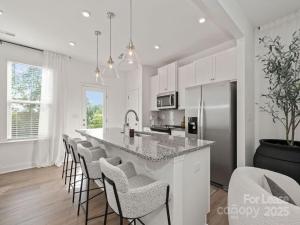 MLS #CAR4222063 image #0