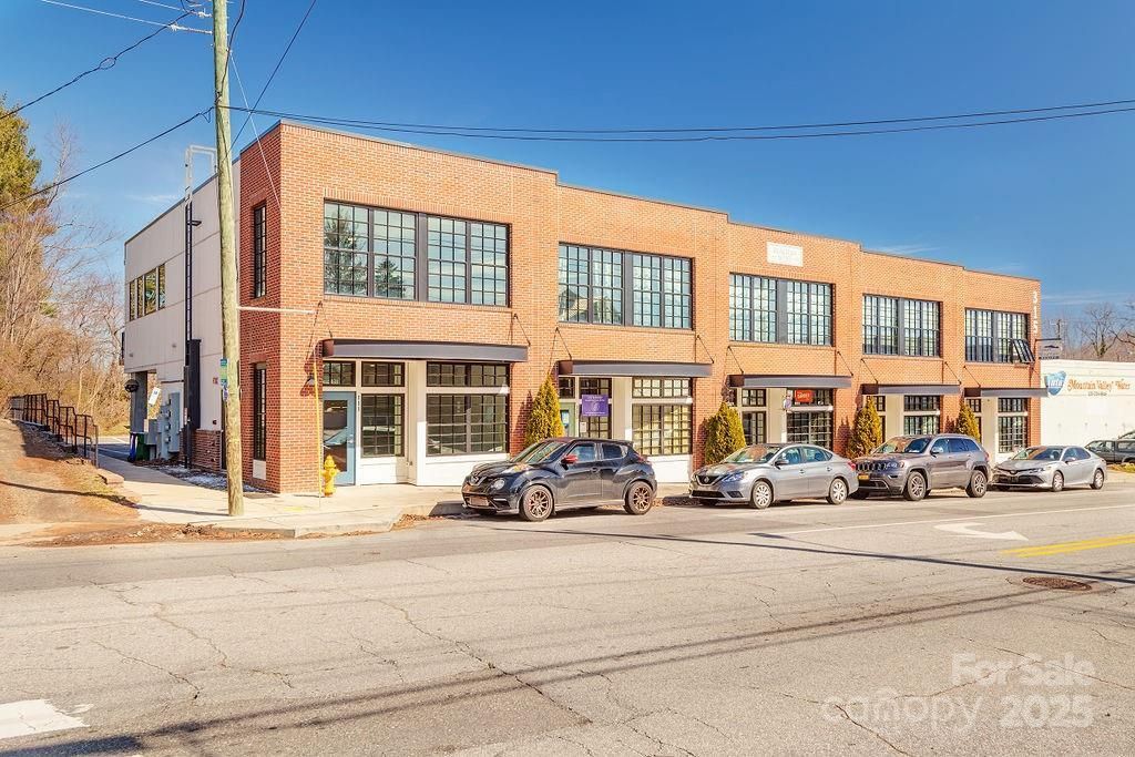 MLS #CAR4224330 image #0