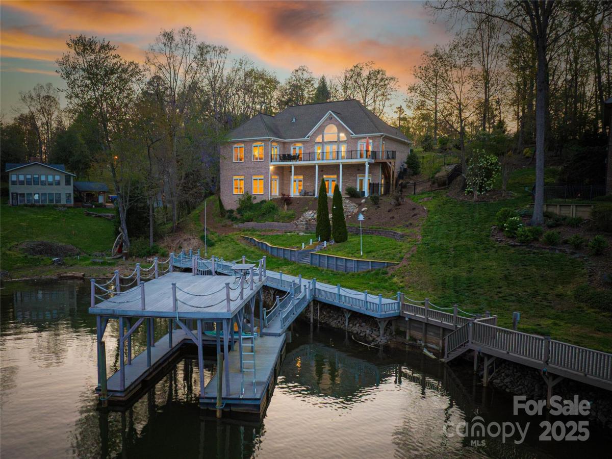 MLS #CAR4224752 image #0