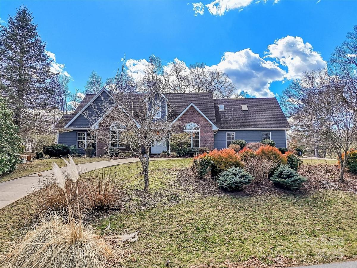 MLS #CAR4227930 image #0