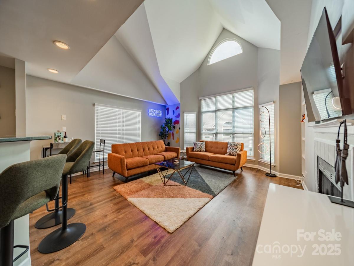 MLS #CAR4232603 image #0