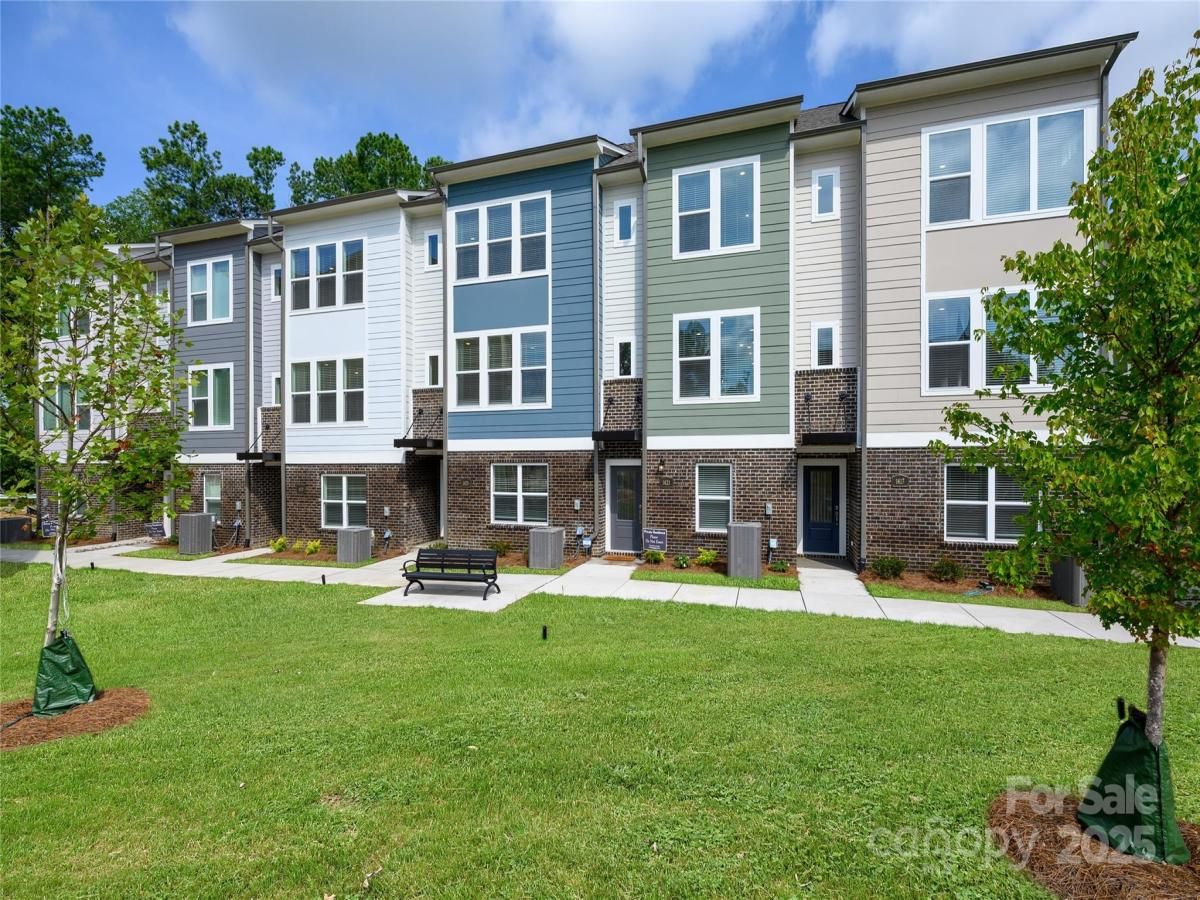 MLS #CAR4234009 image #0