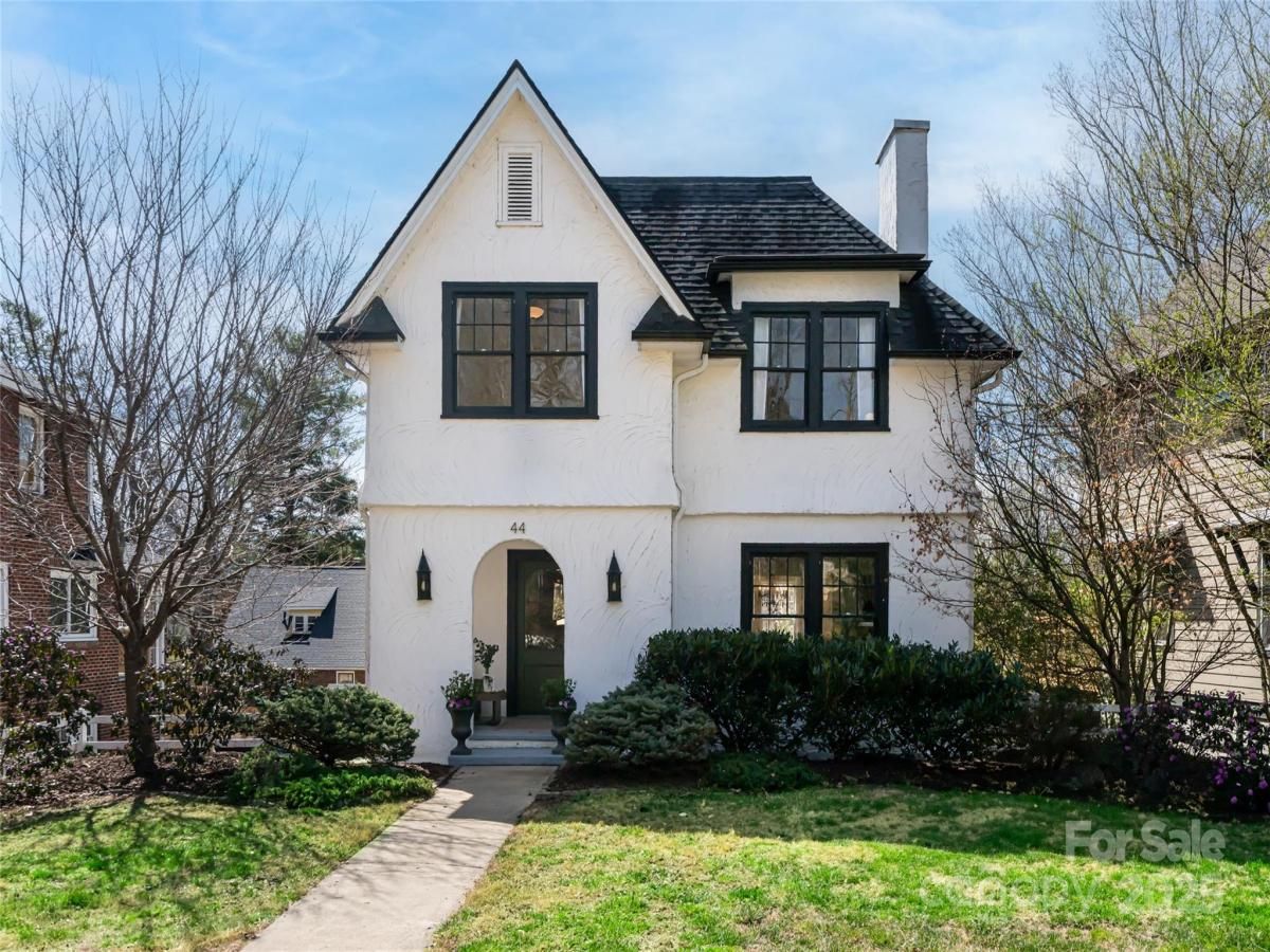 MLS #CAR4237792 image #0