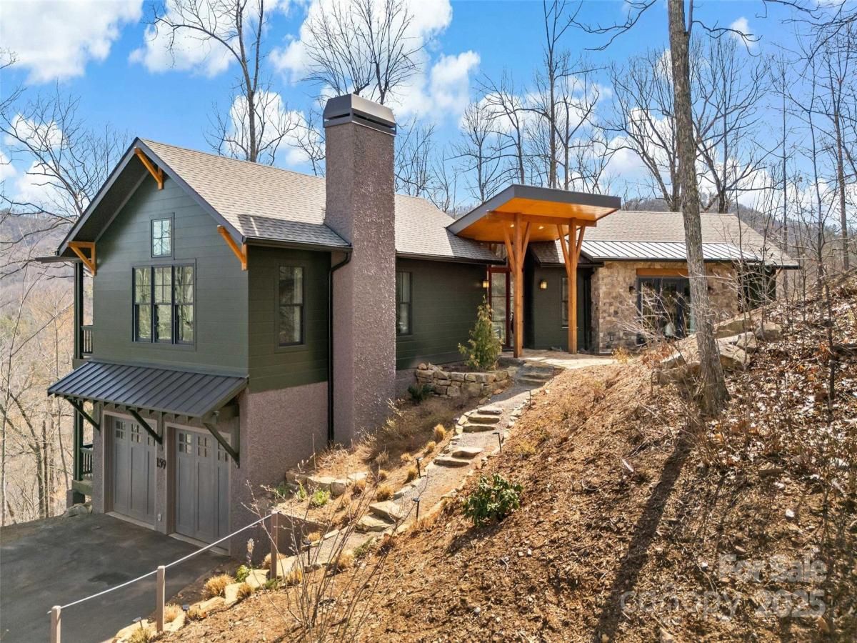 MLS #CAR4237970 image #0