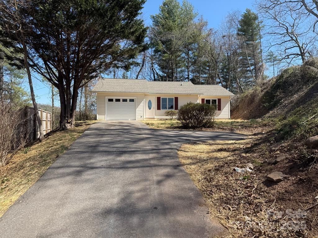 MLS #CAR4238822 image #0