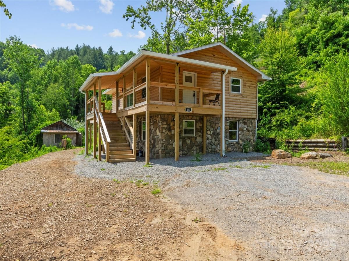 MLS #CAR4239902 image #0