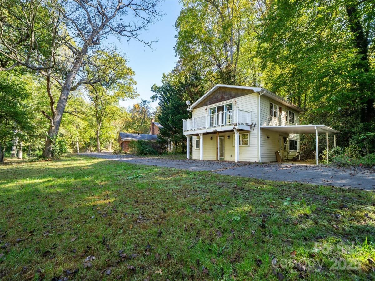 MLS #CAR4241043 image #0