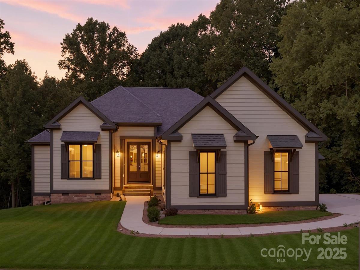 MLS #CAR4245653 image #0