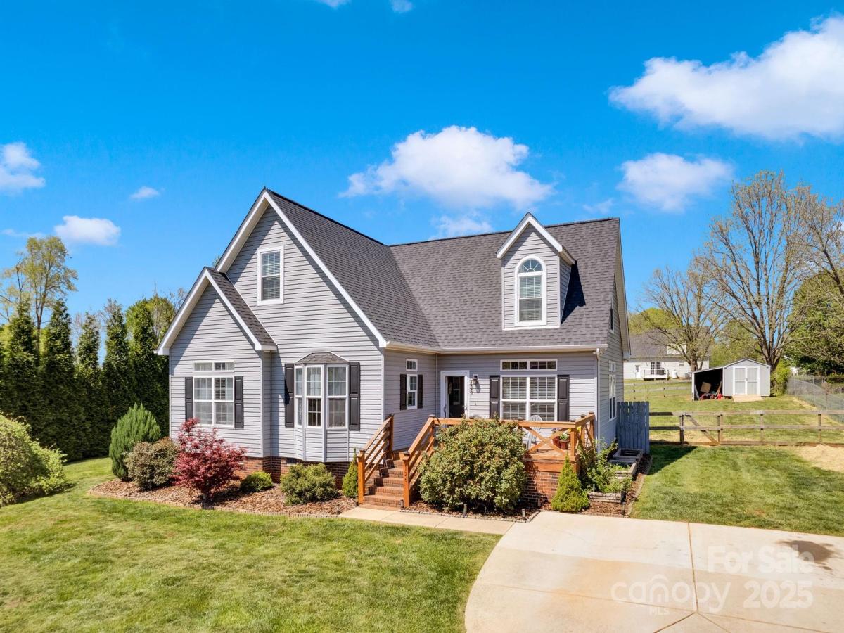 MLS #CAR4245940 image #0