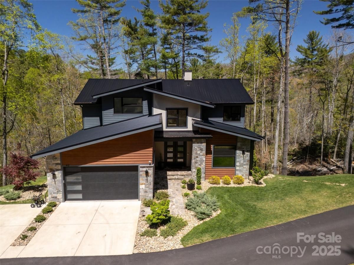 MLS #CAR4246585 image #0