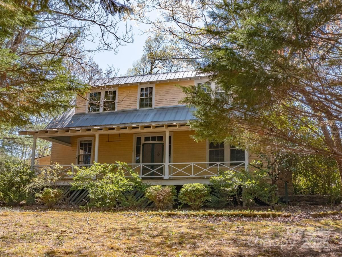 MLS #CAR4247244 image #0