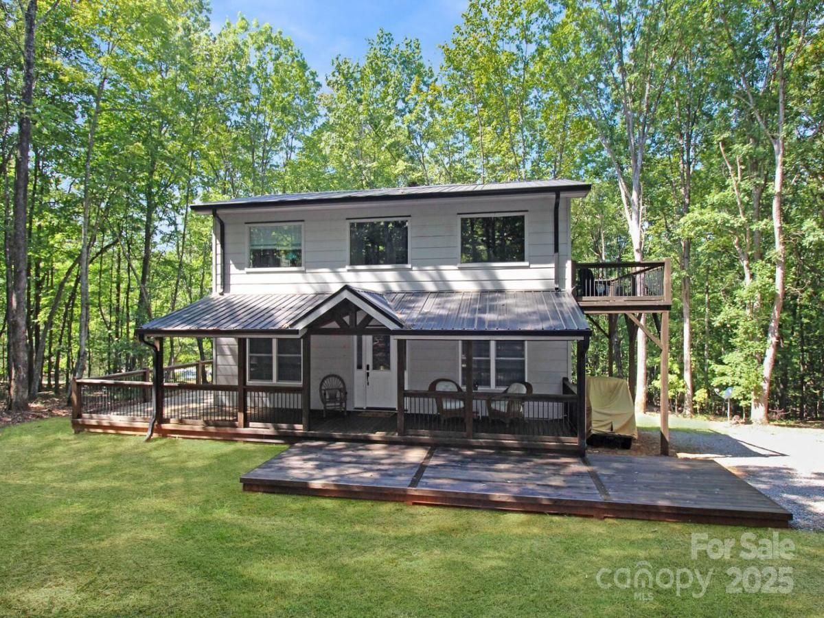 MLS #CAR4247532 image #0