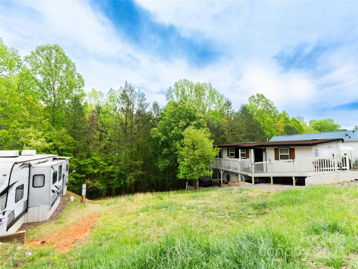 MLS #CAR4247839 image #0