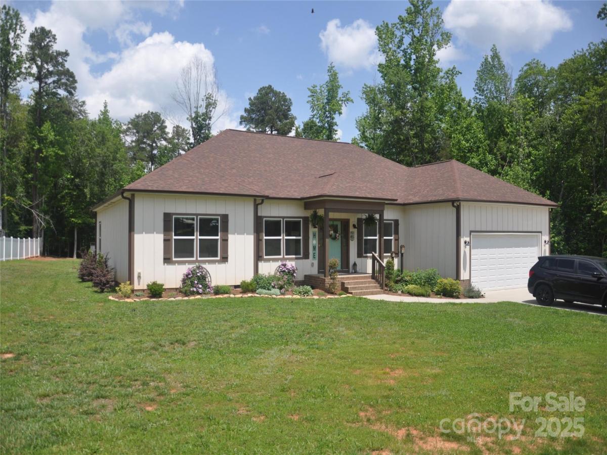 MLS #CAR4249145 image #0