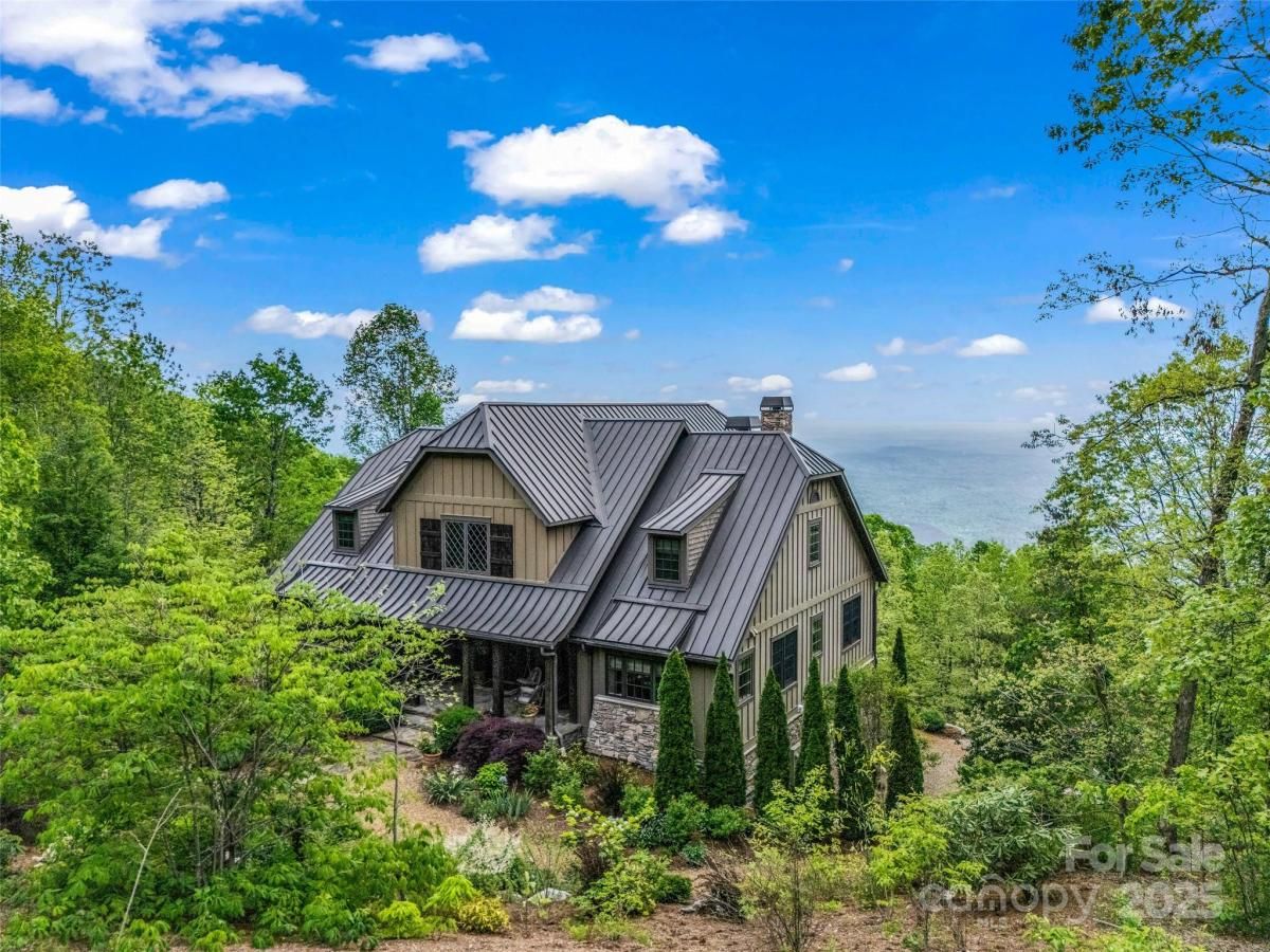 MLS #CAR4249202 image #0