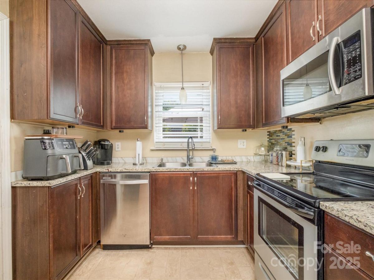 MLS #CAR4253842 image #0