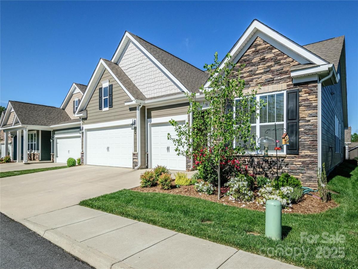 MLS #CAR4254378 image #0