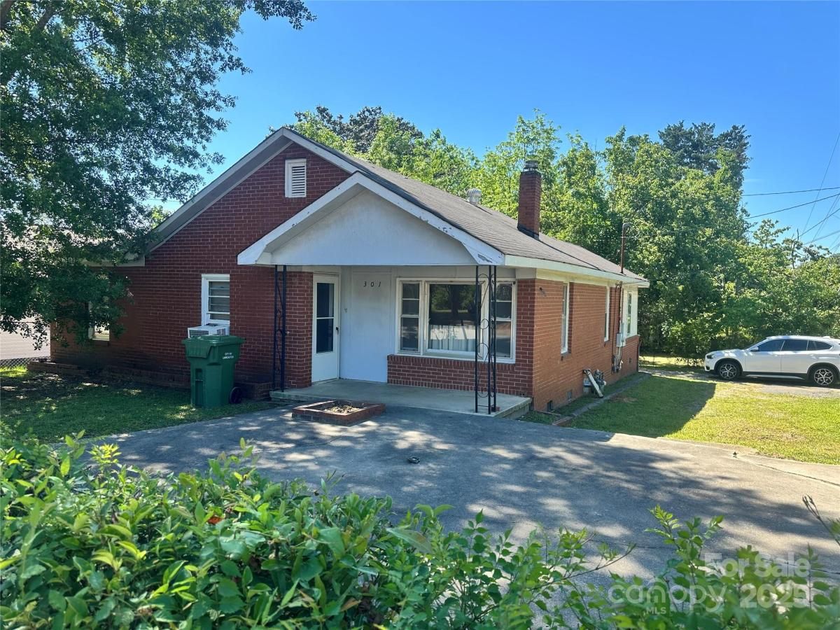 MLS #CAR4239140 image #0