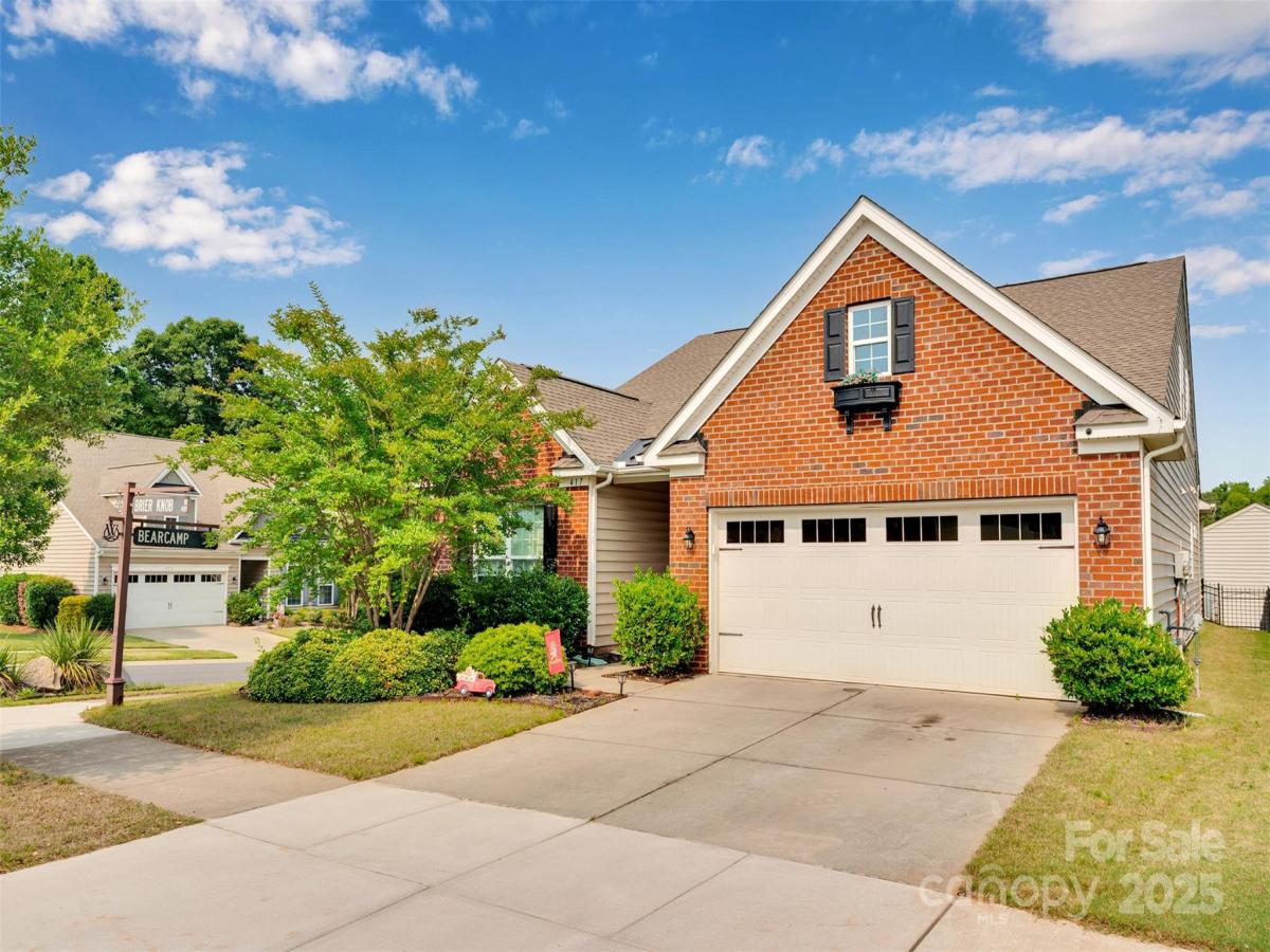 MLS #CAR4261100 image #0