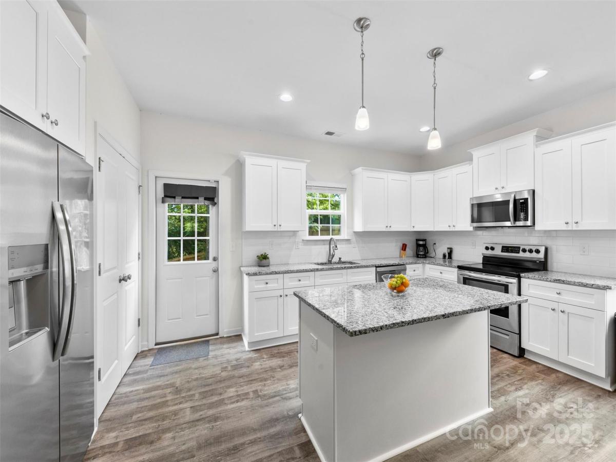 MLS #CAR4262648 image #0