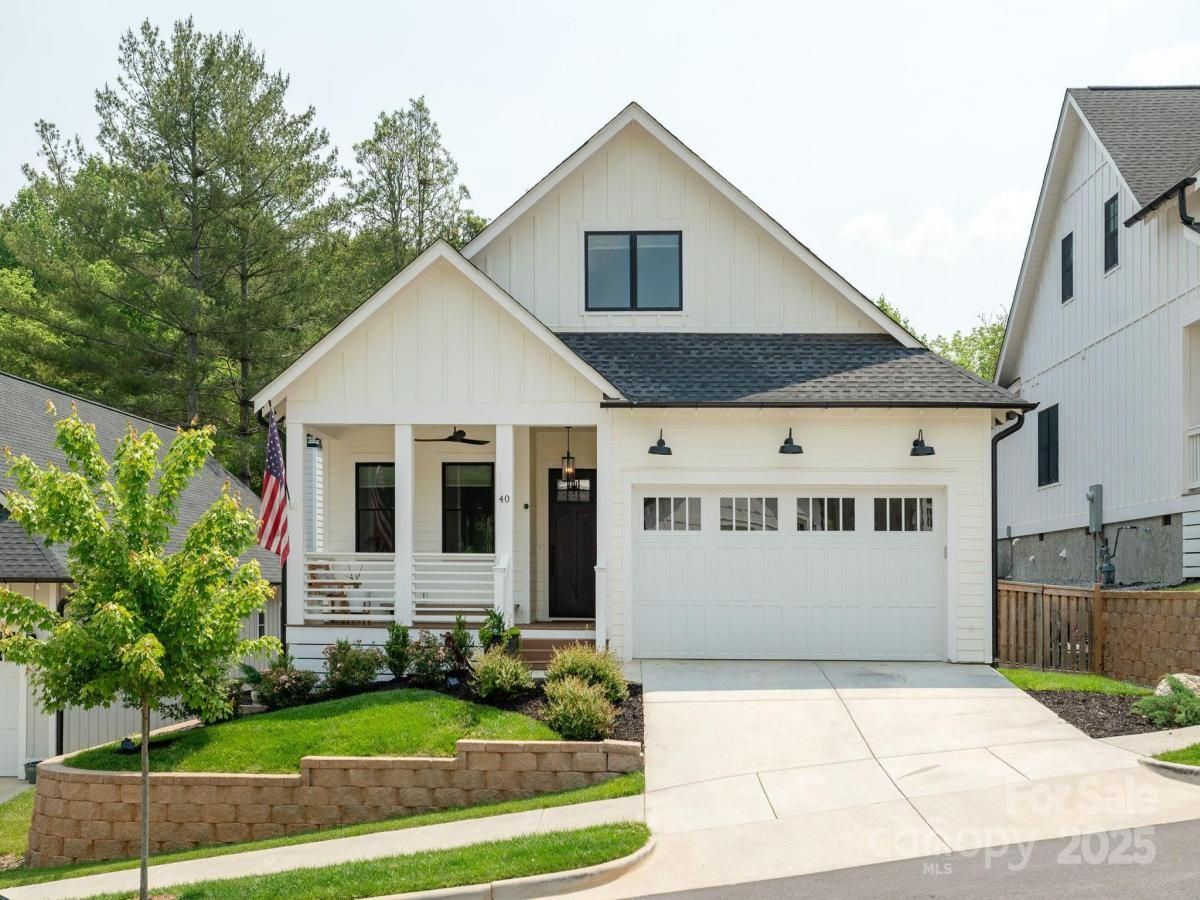 MLS #CAR4263317 image #0