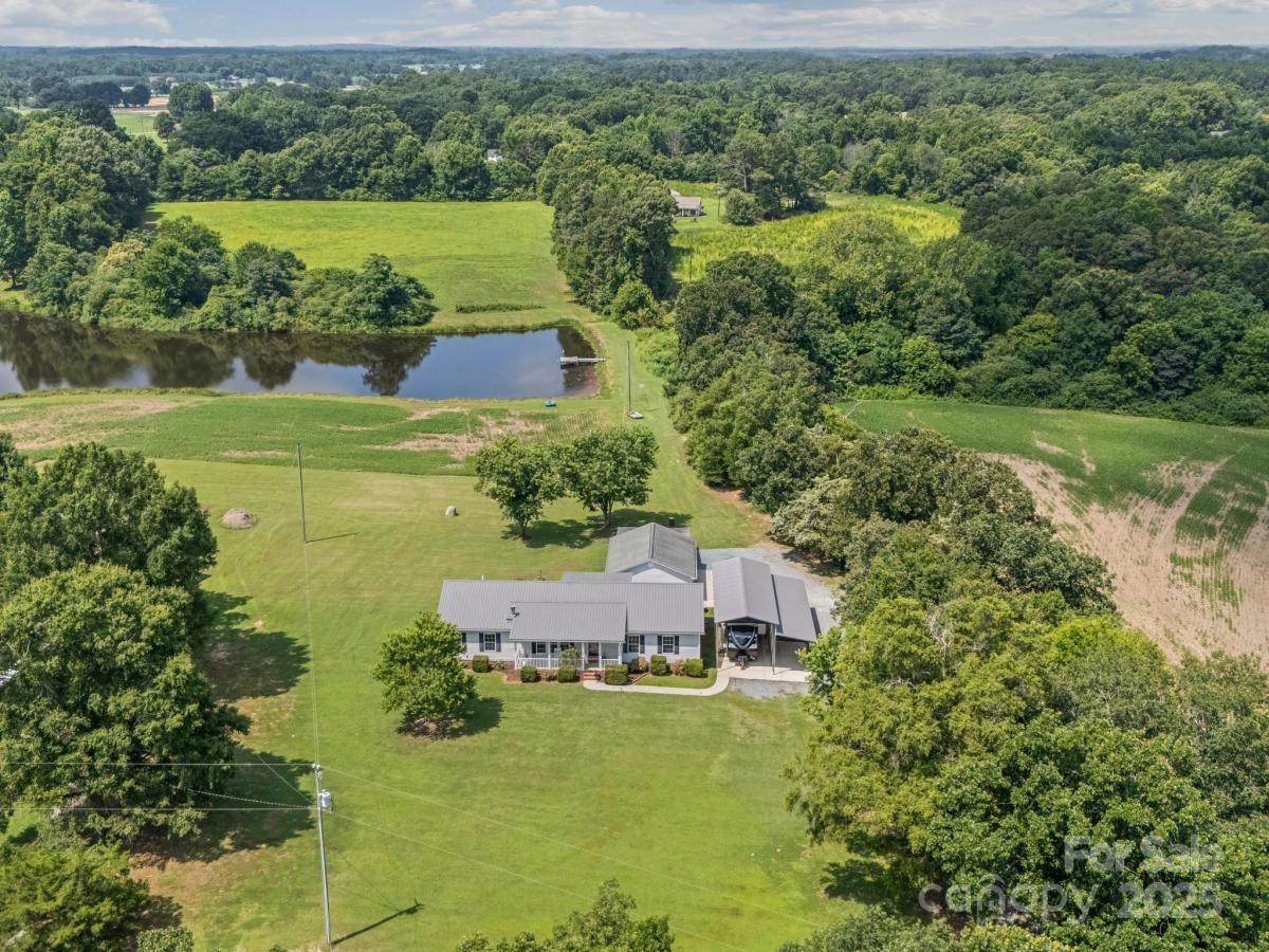 MLS #CAR4263348 image #0