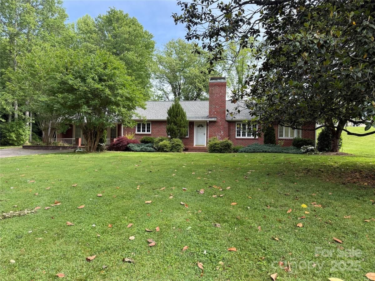 MLS #CAR4263512 image #0