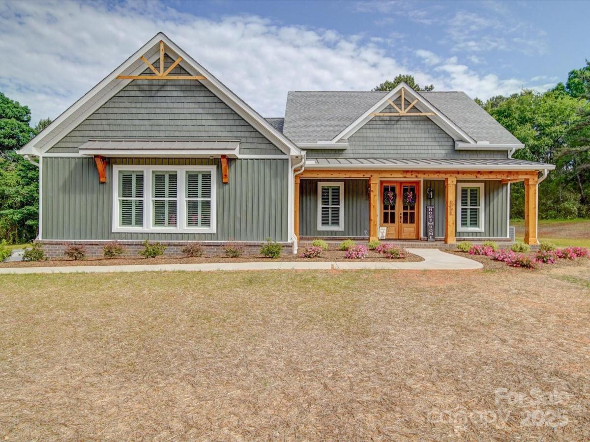 MLS #CAR4263675 image #0