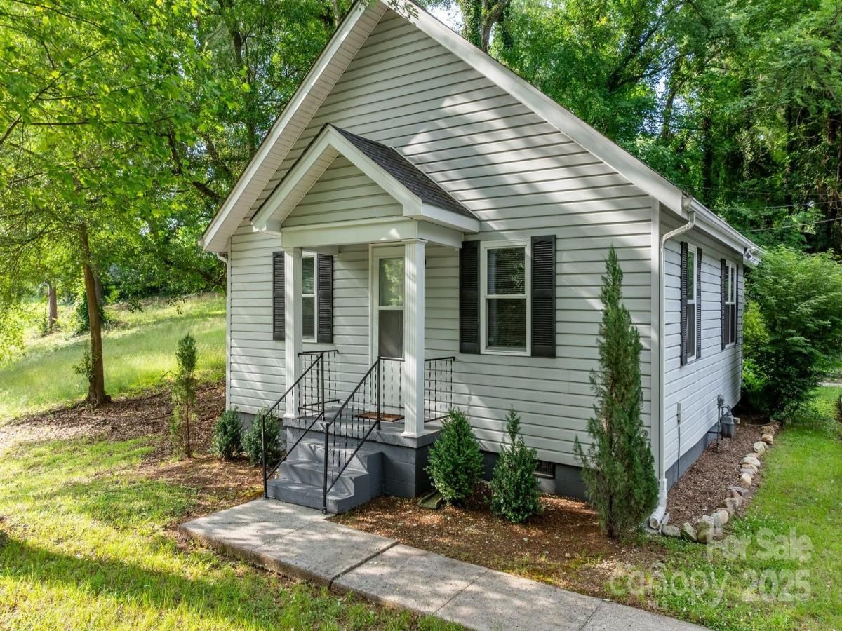 MLS #CAR4263685 image #0