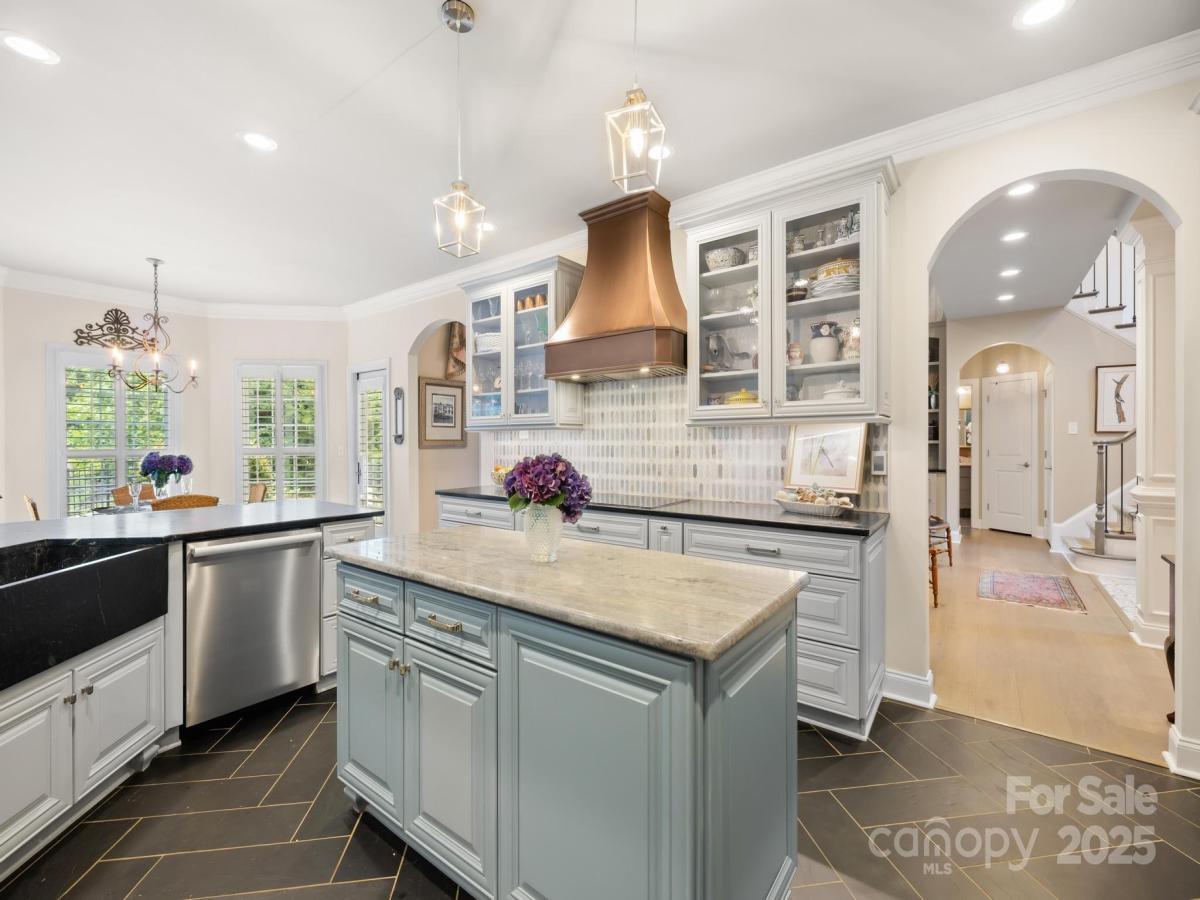 MLS #CAR4264113 image #0