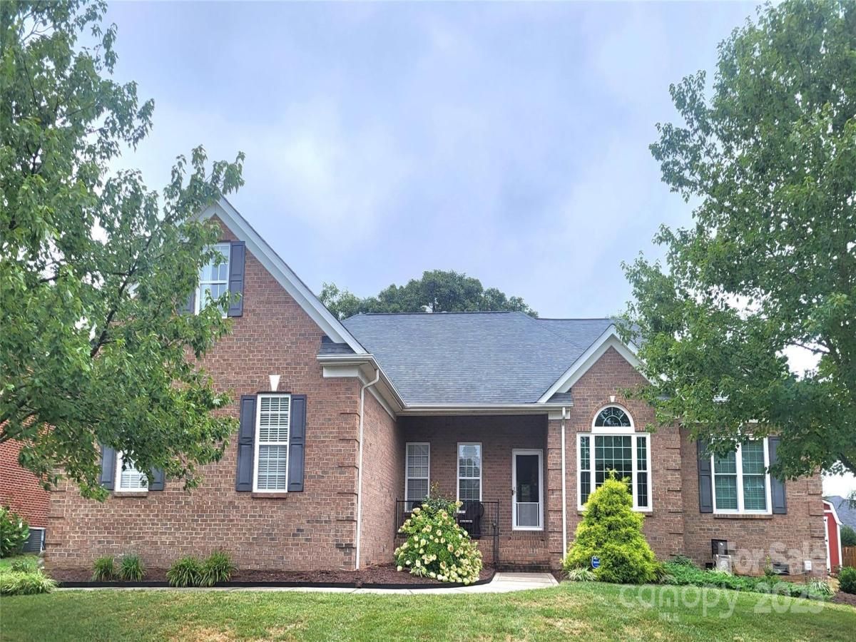 MLS #CAR4264338 image #0