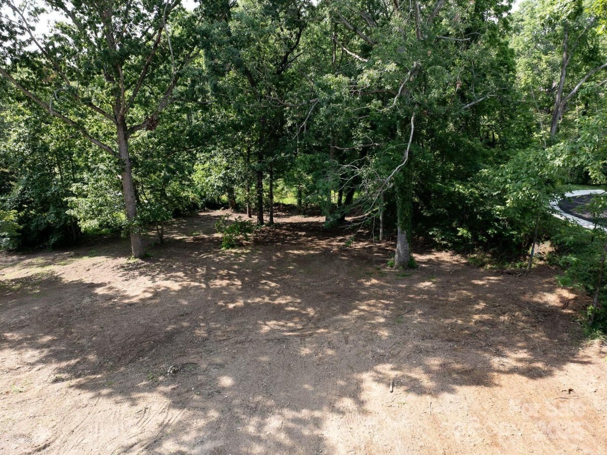 MLS #CAR4265175 image #0