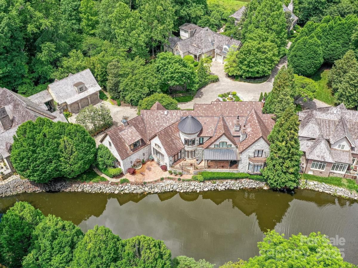 MLS #CAR4265534 image #0