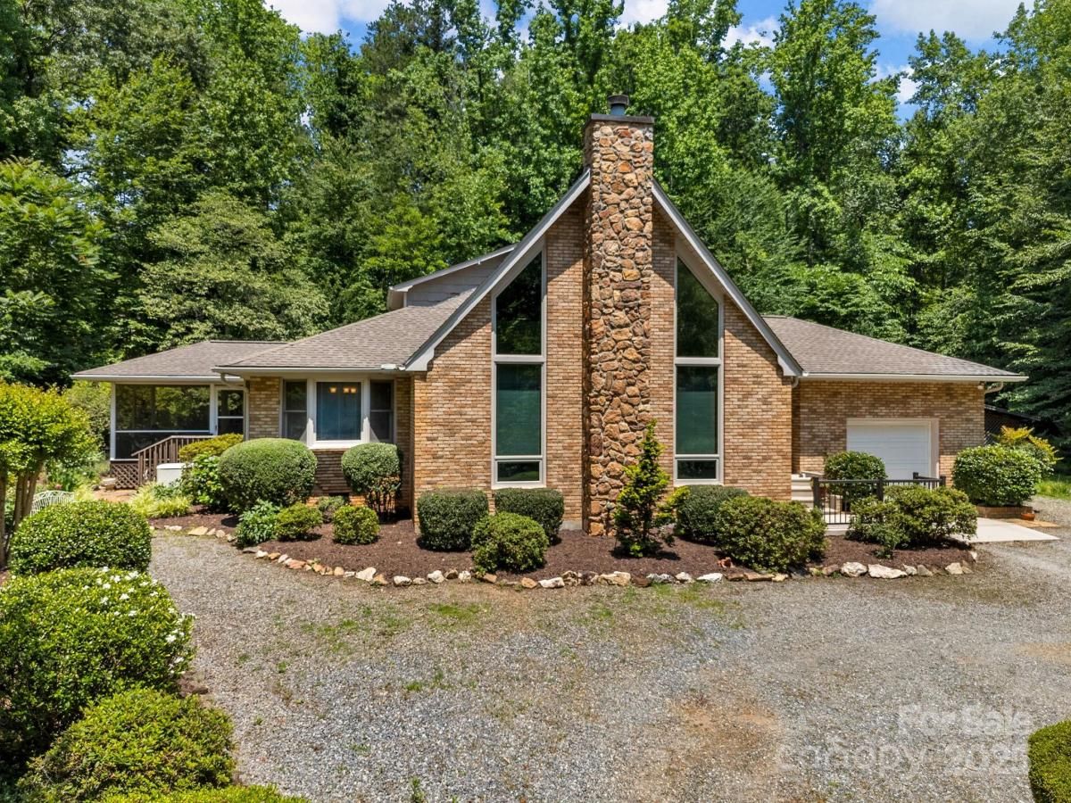 MLS #CAR4265986 image #0