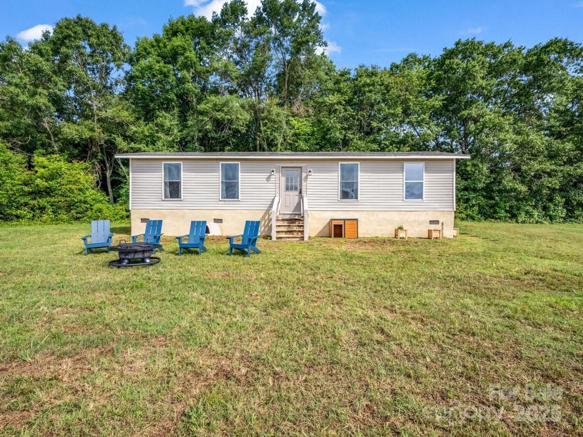 MLS #CAR4268521 image #0