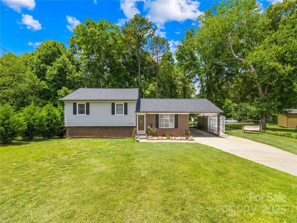 MLS #CAR4268731 image #0