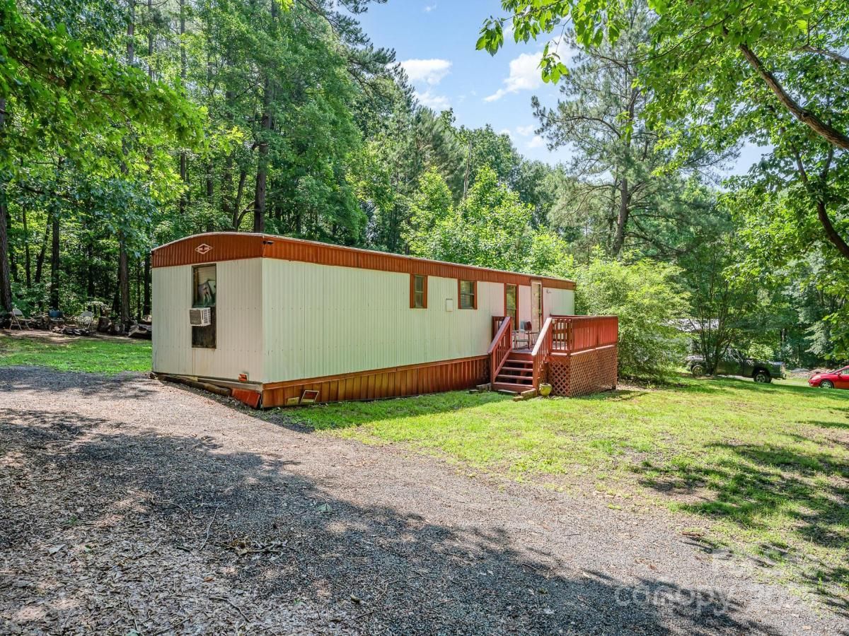 MLS #CAR4268968 image #0