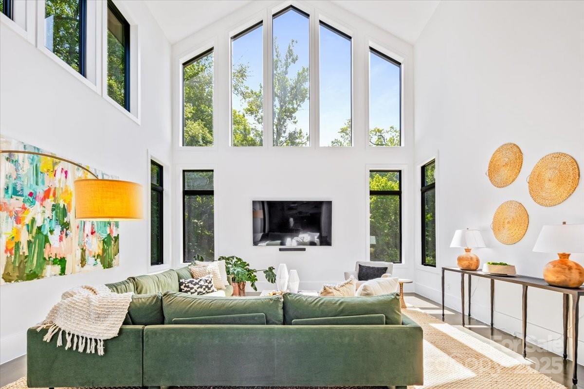 MLS #CAR4269142 image #0