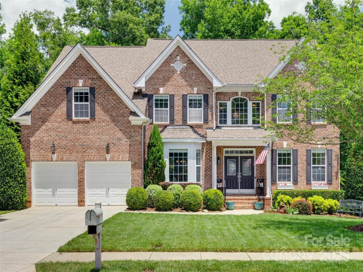 MLS #CAR4270114 image #0