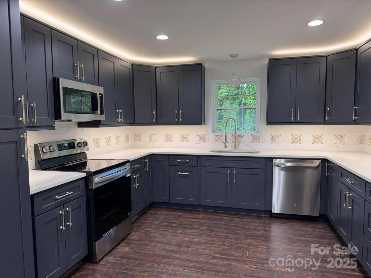 MLS #CAR4270245 image #0