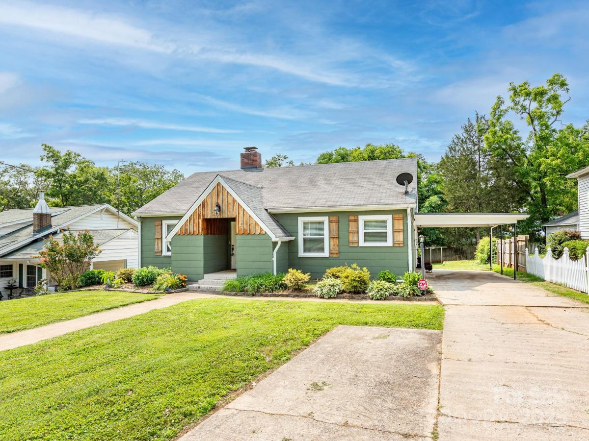 MLS #CAR4270744 image #0