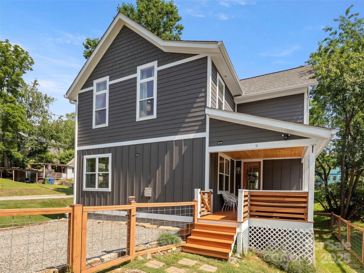 MLS #CAR4270881 image #0