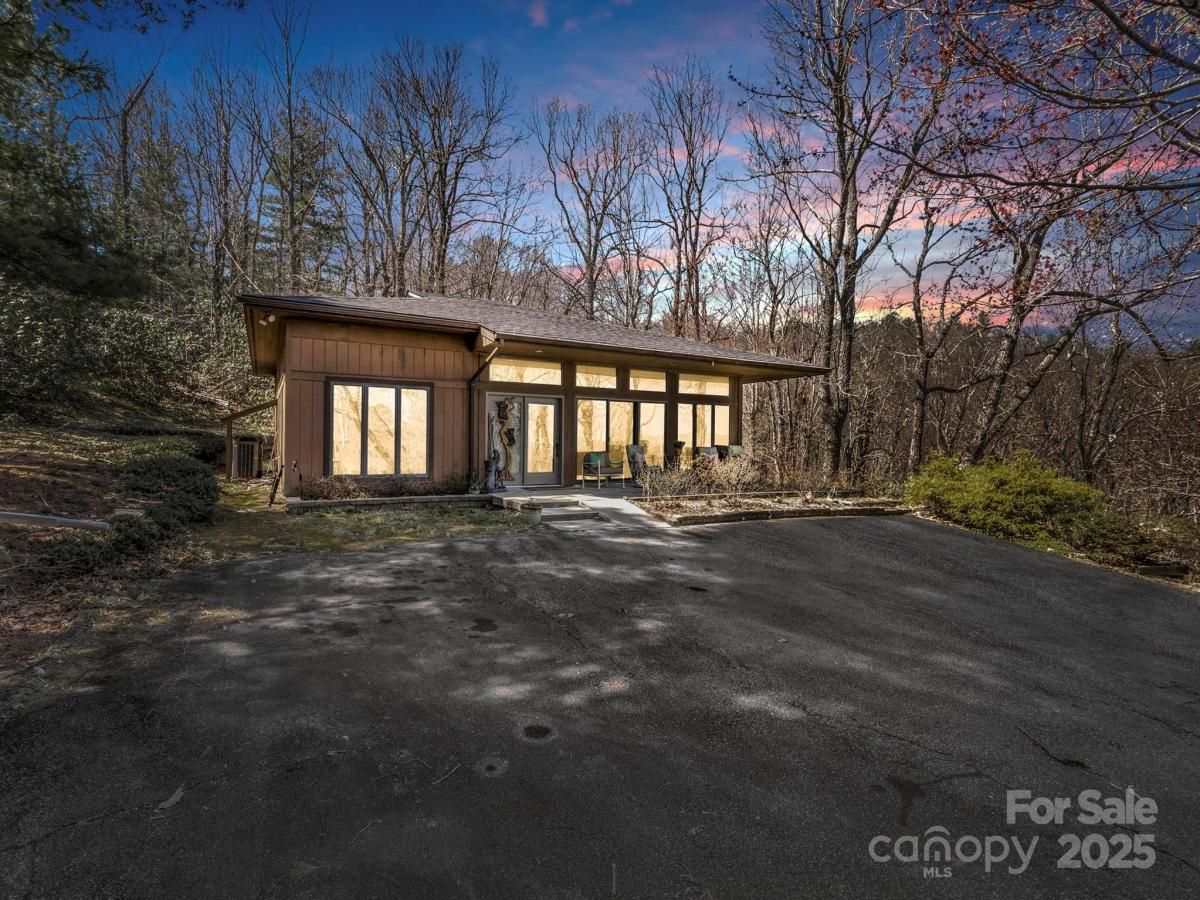 MLS #CAR4271476 image #0