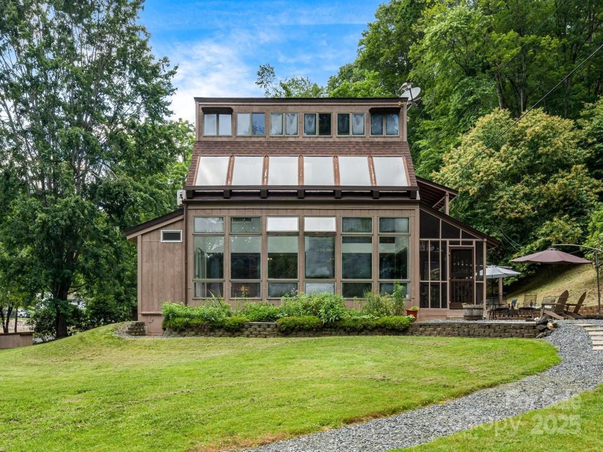 MLS #CAR4272276 image #0