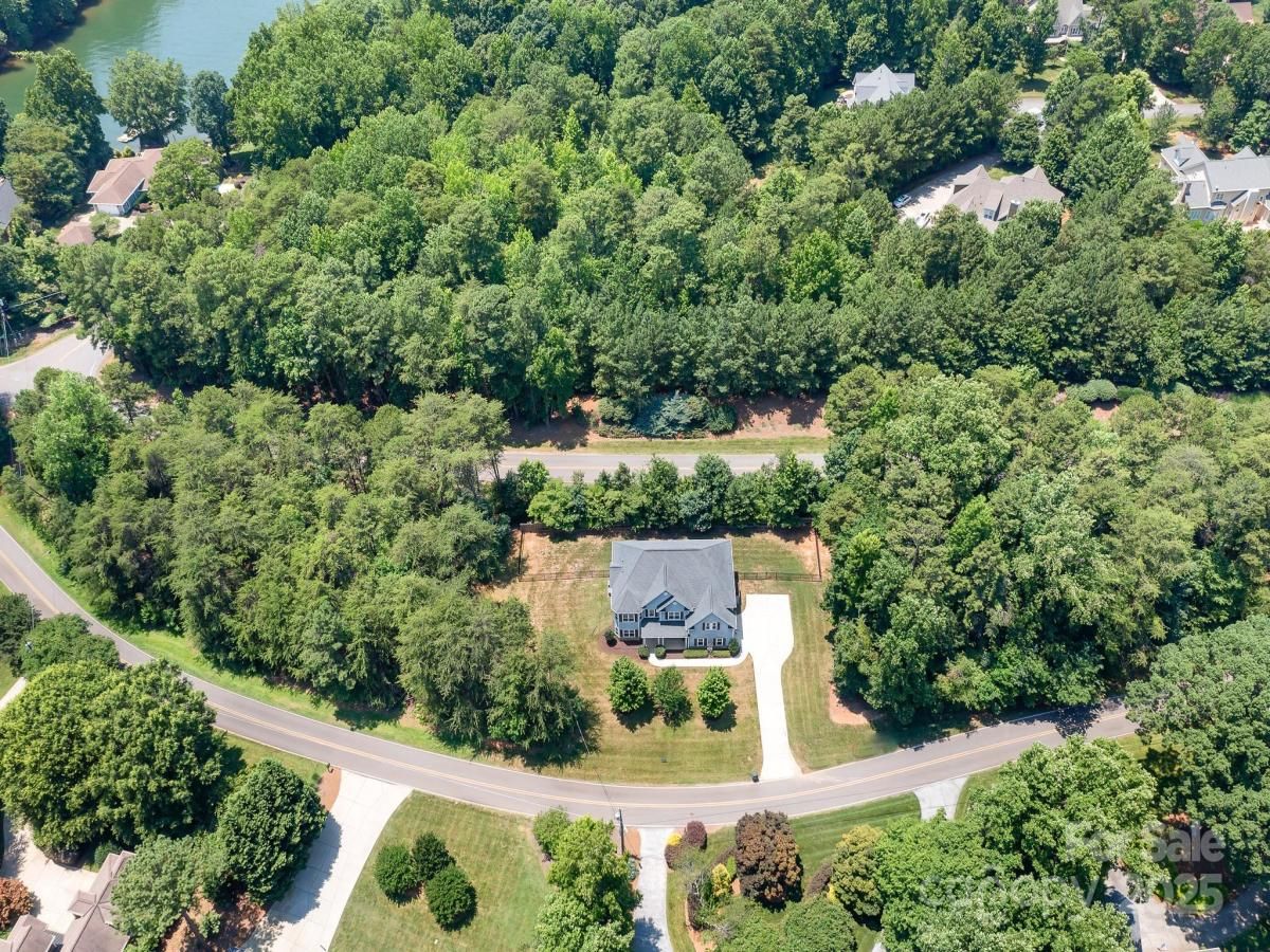 MLS #CAR4273057 image #0