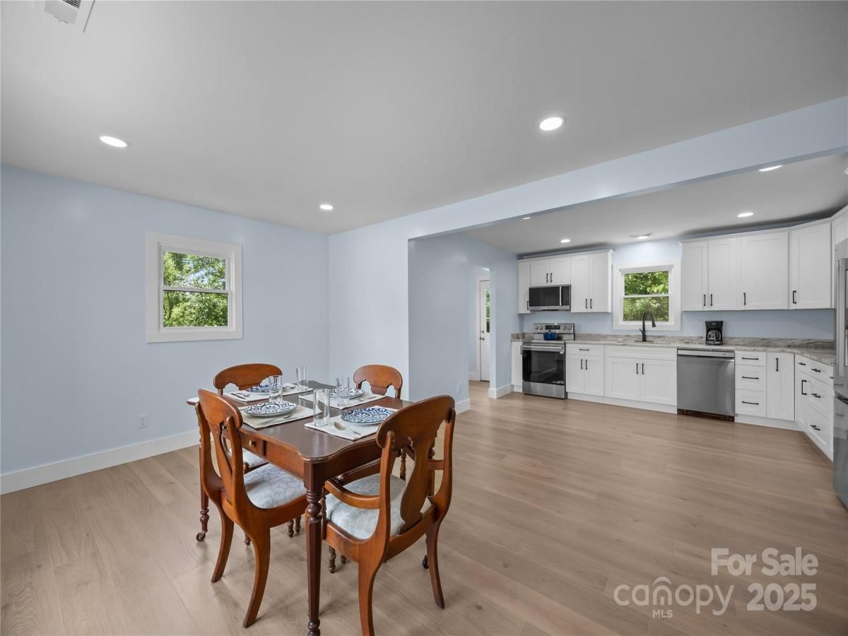 MLS #CAR4273280 image #0