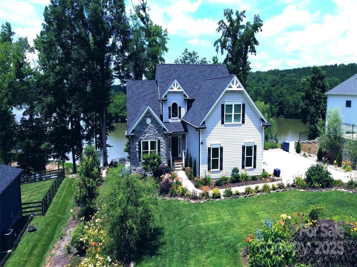 MLS #CAR4273468 image #0