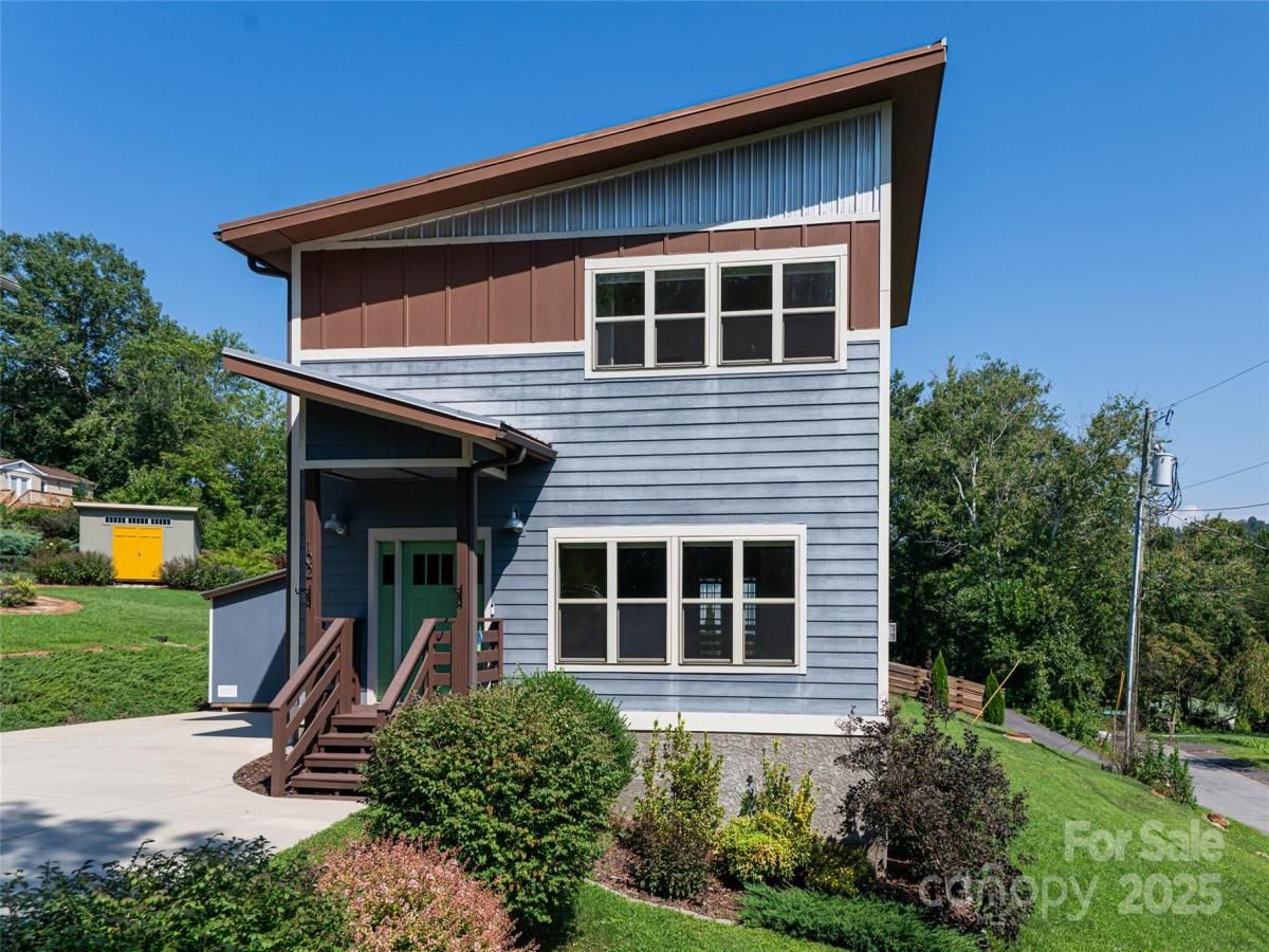 MLS #CAR4274384 image #0